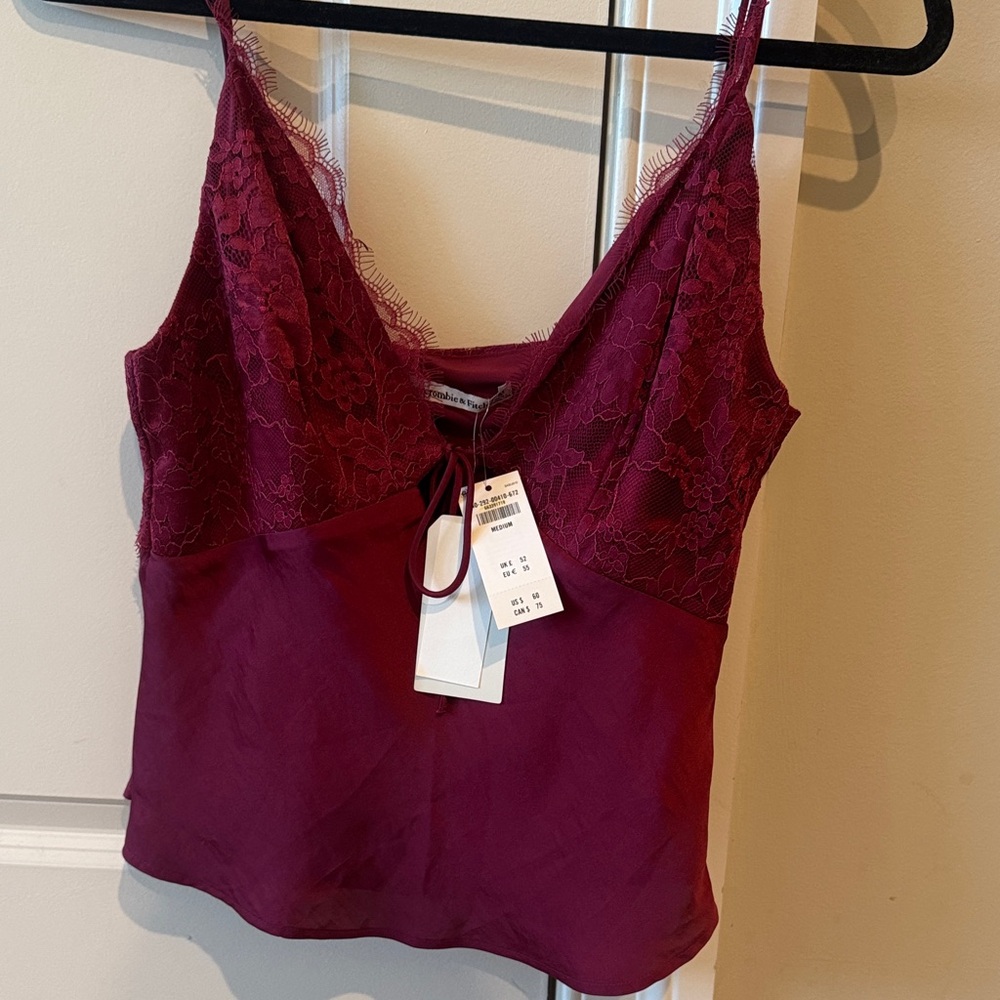 NWT Abercrombie Burgundy Lace Camisole Top - Size Medium